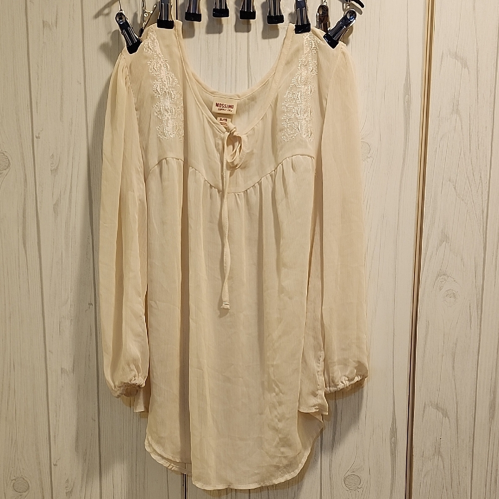Hollister Ivory Blouse with Delicate Embroidery